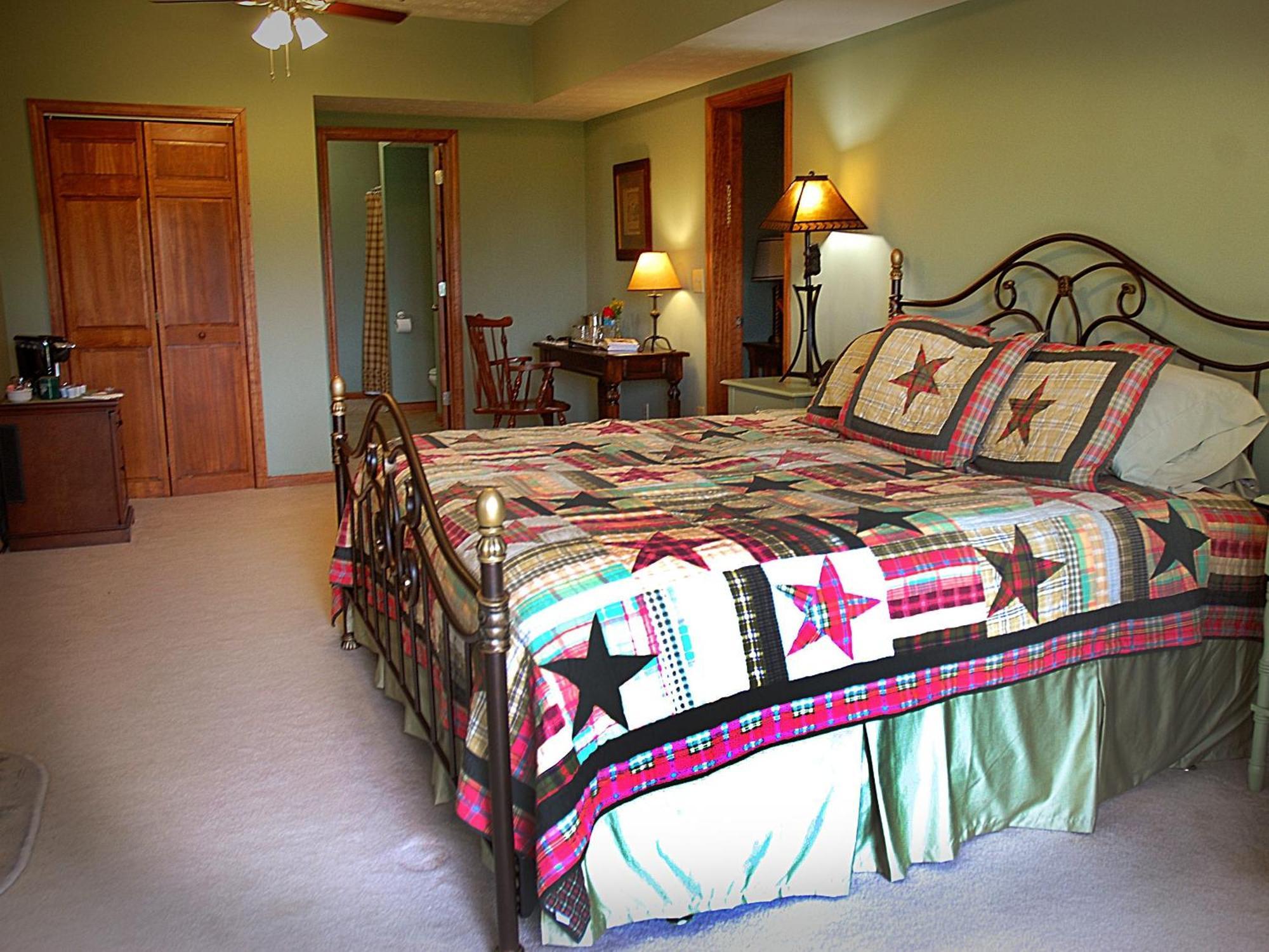 Long Mountain Lodge Bed & Breakfast Dahlonega Quarto foto